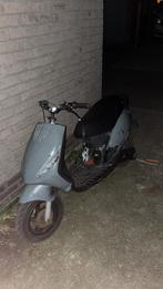 Piaggio zip 70 cc, Fietsen en Brommers, Scooters | Piaggio, Ophalen of Verzenden, Zo goed als nieuw, 70 cc, Zip