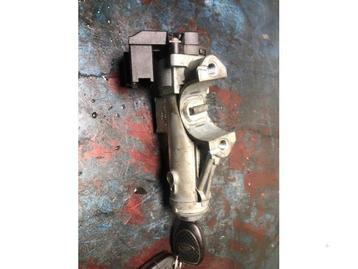 Serrure de contact + clé d'un Landrover Freelander, Autos : Pièces & Accessoires, Enlèvement ou Envoi, 3 mois de garantie, Utilisé