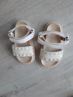 Beige sandaaltjes maat 20, Kinderen en Baby's, Babykleding | Schoentjes en Sokjes, Ophalen, Gebruikt, Schoentjes