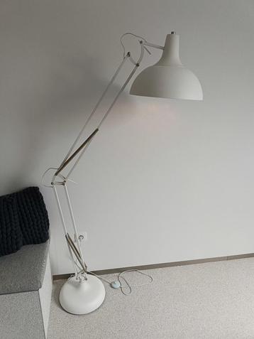 XXL vloerlamp bureaulamp model 185 cm beschikbaar voor biedingen