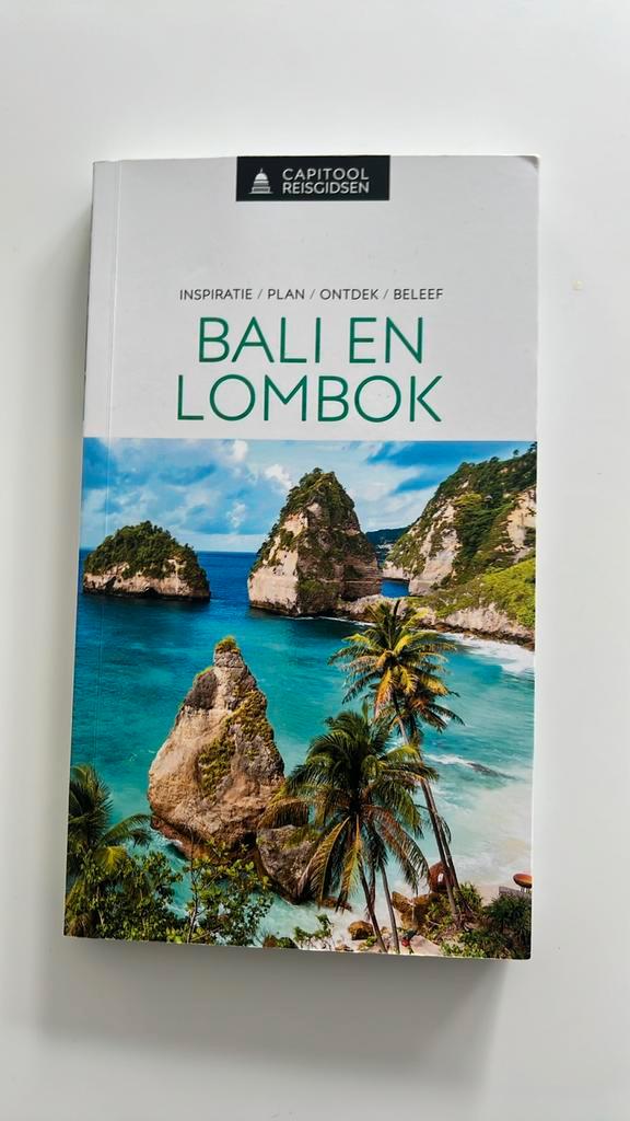 Capitool Reisgids - Bali & Lombok, Boeken, Reisgidsen, Zo goed als nieuw, Capitool, Ophalen of Verzenden