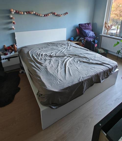 Malm Ikea bed 160x200cm + lattenbodem, Huis en Inrichting, Slaapkamer | Bedden, Gebruikt, Tweepersoons, 160 cm, 200 cm, Hout, Wit
