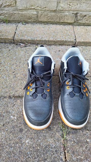 Jordans maat 40 beschikbaar voor biedingen