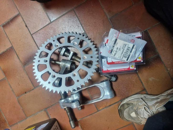 Cr 125 250 500 onderdelen van 92tot 97, Motoren, Onderdelen | Oldtimers, Ophalen of Verzenden