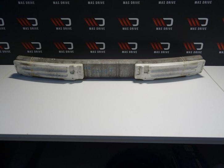 Lexus is200 voorbumper steun //houder, Auto-onderdelen, Carrosserie, Bumper, Gebruikt