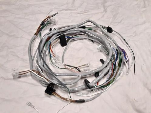 Faisceau de câblage avant MK4 1976-84, CLASSIC MINI COOPER, Autos : Pièces & Accessoires, Électronique & Câbles, Mini, Pièces Oldtimer ou Ancêtre