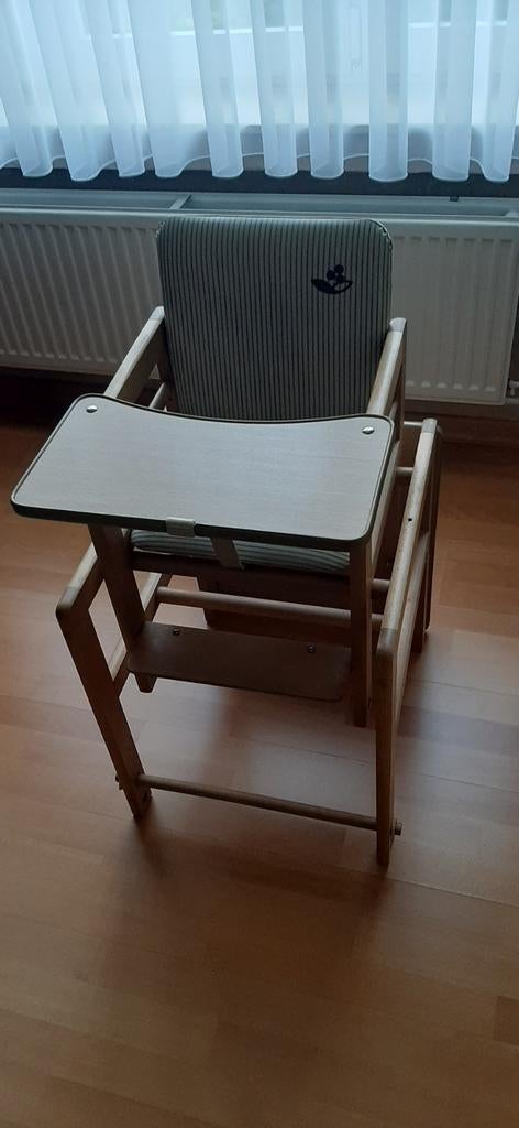 Chaise haute d'enfant tranformable en table + cousin, Enlèvement, Comme neuf