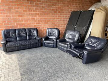 Leder salon 3-1-1-1 zit met relax / z.g.staat beschikbaar voor biedingen