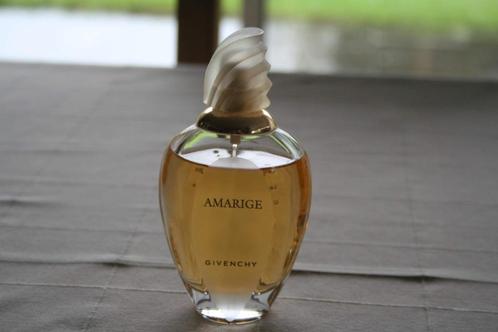 Givenchy Amarige restent 95 de 100 ml EdT original, Bijoux, Sacs & Beauté, Beauté | Parfums, Utilisé, Enlèvement ou Envoi