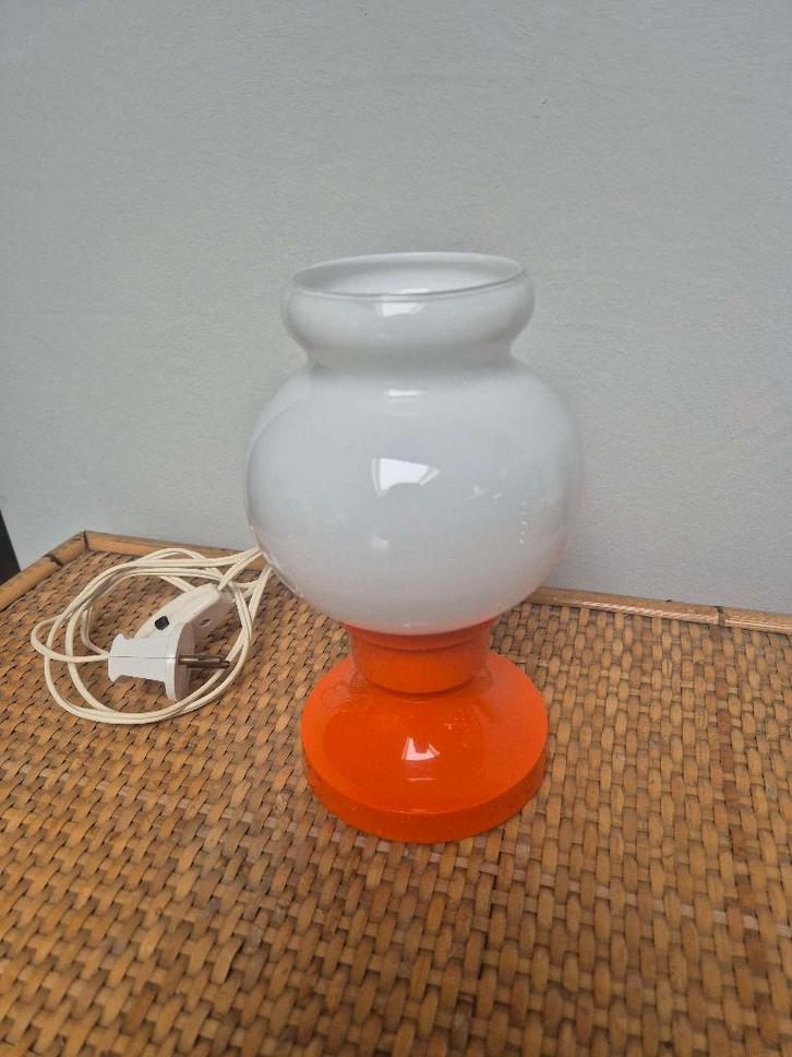 Lampe à poser vintage orange 1970, Maison & Meubles, Lampes | Lampes de table, Comme neuf, Verre, Enlèvement