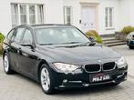 BMW 318D Touring * automaat * sportline * xenon * Navi *, Auto's, BMW, Automaat, Stof, Bluetooth, Zwart