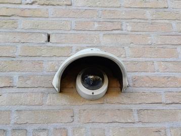 Regenkap voor dome camera  beschikbaar voor biedingen