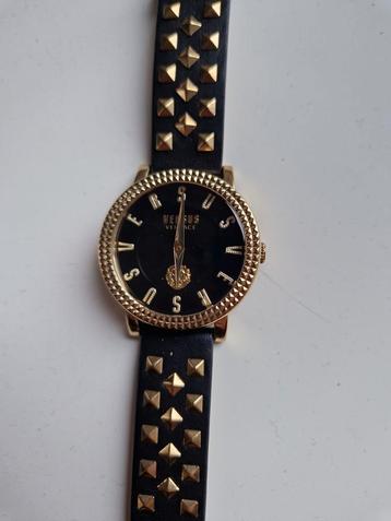 Horloge , versus versace , nieuw , leder beschikbaar voor biedingen