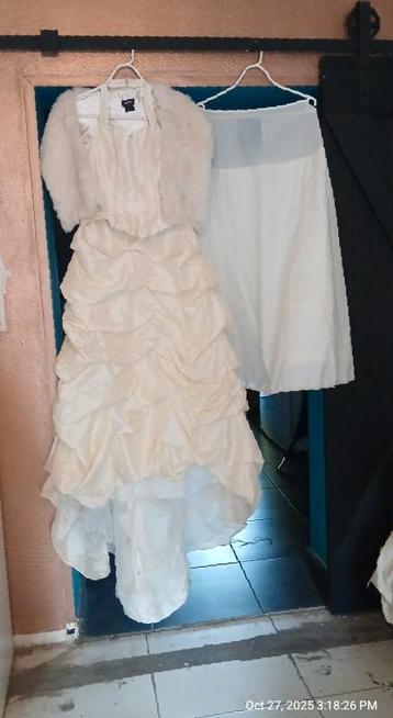 Winters trouwkleding  beschikbaar voor biedingen