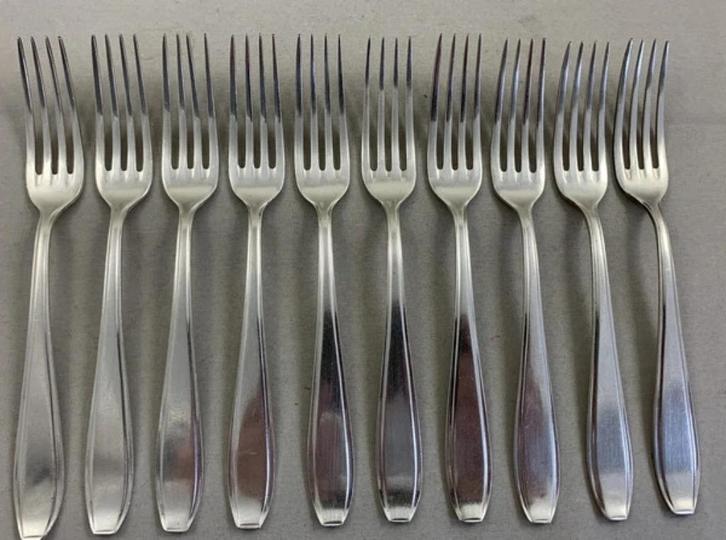 Sola 90 Pleet 1640 10x Verzilverde Dessertvork Vork Set 18cm, Huis en Inrichting, Keuken | Bestek, Zo goed als nieuw, Verzenden