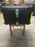 Topkoffer ( nieuw) van 80 liter., Motoren, Ophalen, Zo goed als nieuw