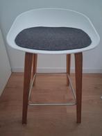 Hay about a stool, Huis en Inrichting, Barkrukken, Gebruikt, Met voetsteun, 60 tot 90 cm, 3 krukken