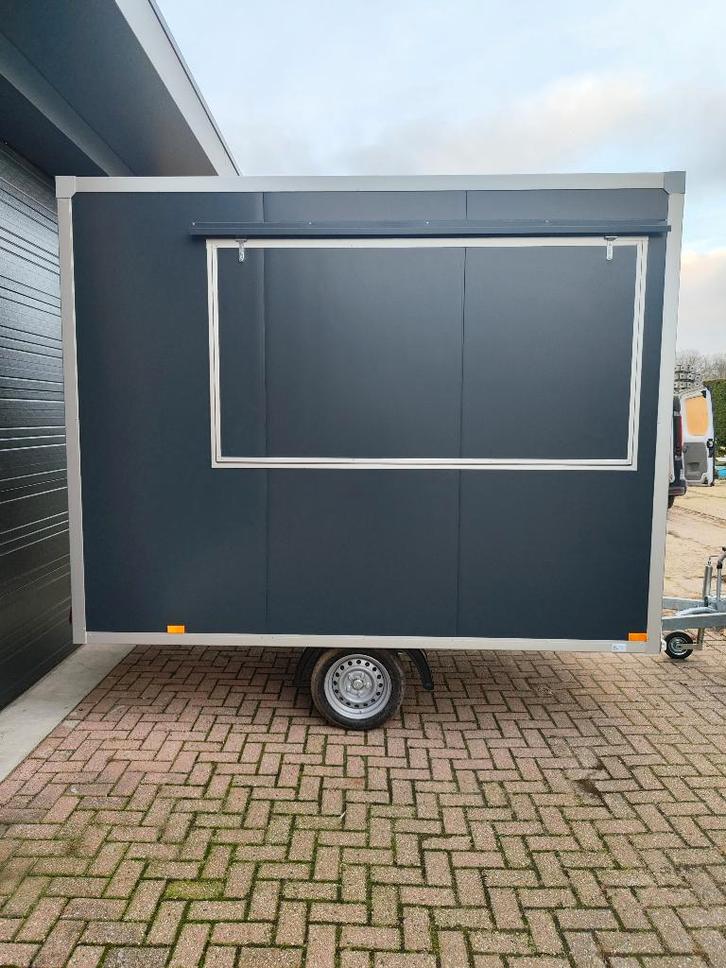 Snackwagen Verkoopwagen Food Truck 3x2m 2025 op voorraad, Zakelijke goederen, Horeca | Food, Snacks, Ophalen