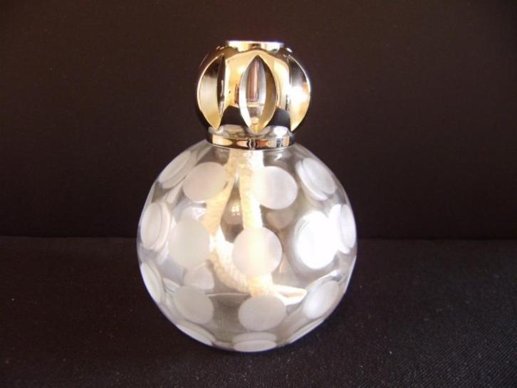 Interieur parfum brander van >>> LAMPE BERGER PARIS <<<, Huis en Inrichting, Woonaccessoires | Kandelaars en Kaarsen, Nieuw, Minder dan 25 cm