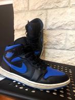 Jordane 1 mid, Blauw, Nike, Ophalen of Verzenden, Zo goed als nieuw