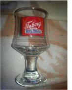 Tuborg rood , op voet, Verzamelen, Biermerken, Ophalen, Zo goed als nieuw, Glas of Glazen