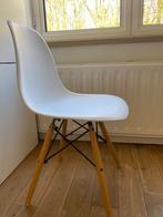 8 chaises blanches, Maison & Meubles, Enlèvement, Comme neuf, Blanc, Cinq, Six Chaises ou plus