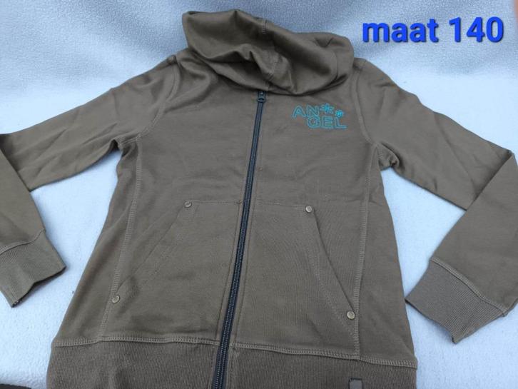 gilet maat 140, Kinderen en Baby's, Kinderkleding | Maat 140, Ophalen of Verzenden