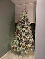 Kerstboom met ingebouwde lichtjes, sneeuw & versiering, Diversen, Kerst, Ophalen, Zo goed als nieuw
