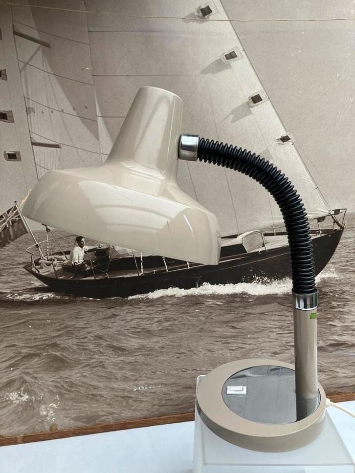 Grote vintage bureaulamp, jaren ‘60, Huis en Inrichting, Lampen | Tafellampen, Gebruikt, 50 tot 75 cm, Metaal, Ophalen of Verzenden