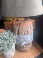 Tafellamp van oude wielassen, Antiek en Kunst, Ophalen of Verzenden