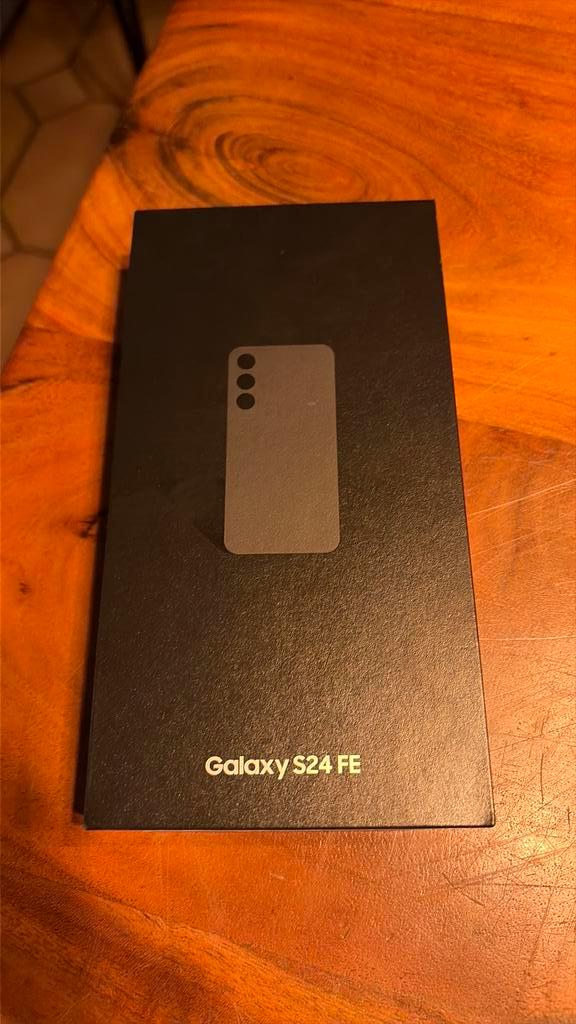 Samsung Galaxy S24 FE Enterprise Edition, Télécoms, Téléphonie mobile | Samsung, Autres modèles, 8 GB, Android OS, 10 mégapixels ou plus