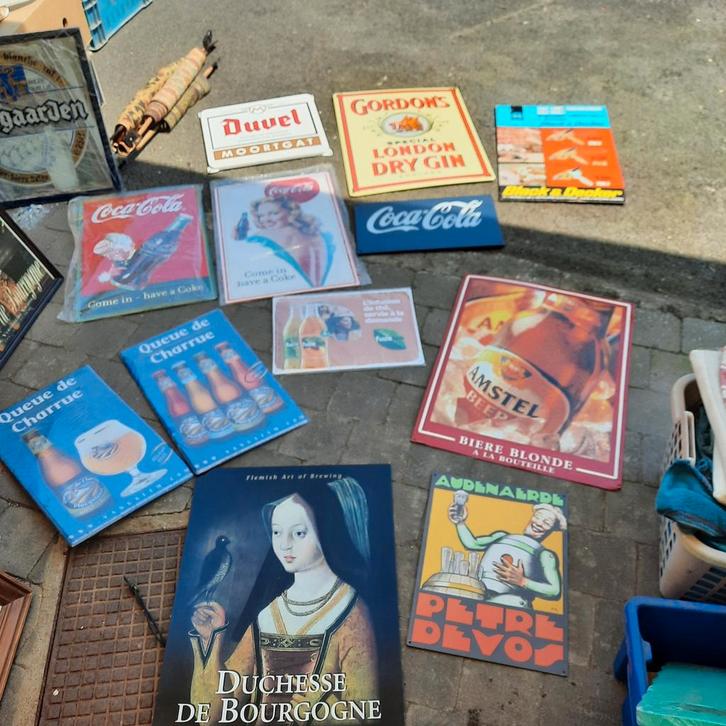 Borden , emaille en blik + lichtbakken , Duvel is weg ., Verzamelen, Biermerken, Zo goed als nieuw, Duvel, Ophalen of Verzenden