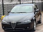Alfa Romeo 147 1.6i TS Black Line / 1Main * 69 000 Km, Autos, https://public.car-pass.be/vhr/423a903a-92b2-4887-bf72-c429d53b0a14