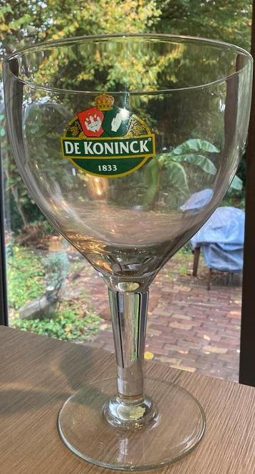 3 literglas De Koninck beschikbaar voor biedingen