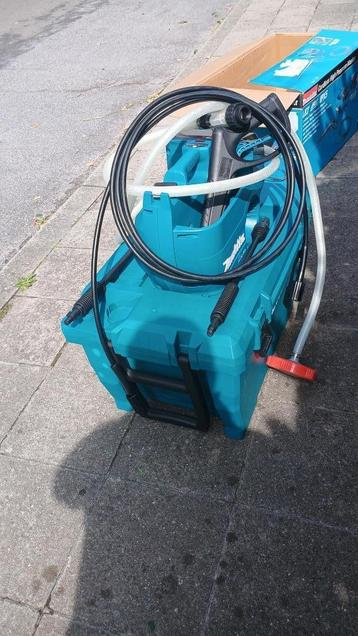 Makita DHW080ZK 2x18V hogedrukreiniger beschikbaar voor biedingen
