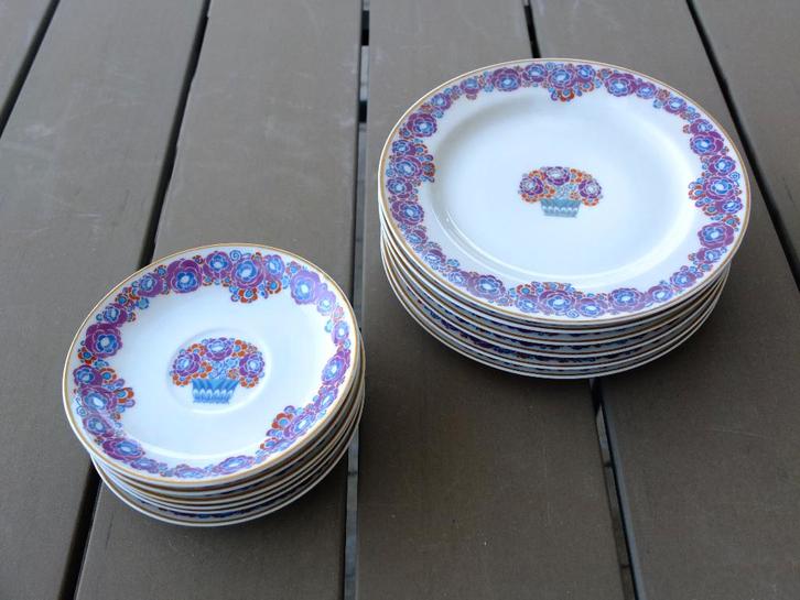 Service à goûter porcelaine de Limoges, Antiquités & Art, Antiquités | Services (vaisselle) complet, Enlèvement