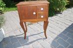 table de nuit, Ophalen, Gebruikt, Minder dan 45 cm, 55 tot 70 cm