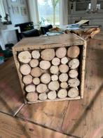 Houten kistje met boomstamschijfjes als decoratie, Ophalen of Verzenden