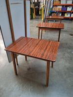 Tables (café-) avec plateaux extensibles, Enlèvement, Utilisé