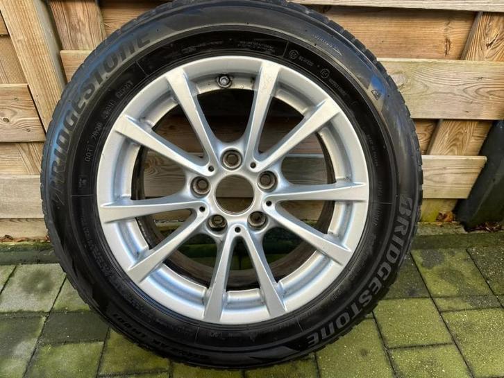 Originele BMW velgen + Bridgestone winterbanden - 205/60 R16, Auto-onderdelen, Banden en Velgen, Velg(en), Winterbanden, 16 inch