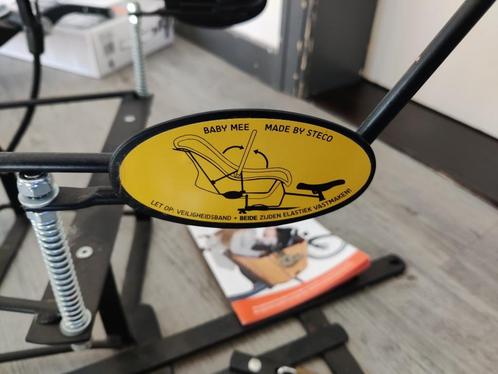 Maxi-Cosi drager 'Baby Mee' – geschikt voor Babboe bakfiets, Fietsen en Brommers, Fietsaccessoires | Fietsstoeltjes, Gebruikt