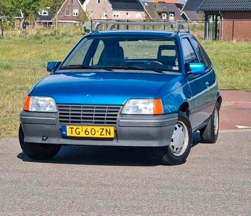 Leuke Opel Kadett 1.3 Club te koop!, Auto's, Opel, Particulier, Kadett, Benzine, Blauw, Ophalen of Verzenden