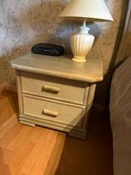 2stuks nachtkastjes, Ophalen, Zo goed als nieuw
