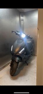 Zip a klasse 4t, Fietsen en Brommers, Scooters | Piaggio, Gebruikt, Zip, Klasse A (25 km/u), Ophalen of Verzenden