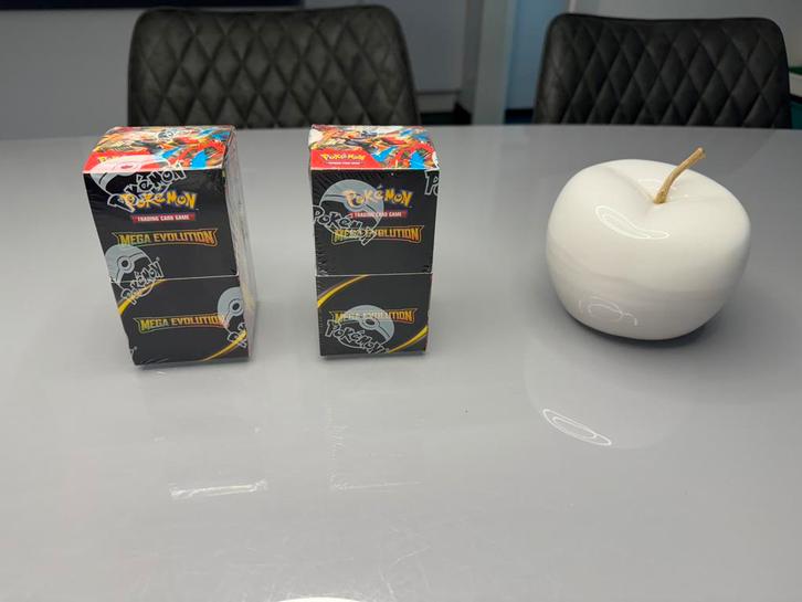 Pokémon Mega Evolutions BoosterBox (18Pack), Hobby en Vrije tijd, Verzamelkaartspellen | Pokémon, Nieuw, Booster, Ophalen of Verzenden