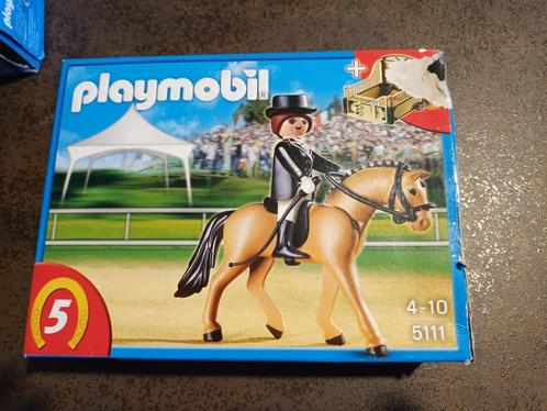 playmobil - Dressuurpaard met paardenbox 5111, Kinderen en Baby's, Speelgoed | Playmobil, Zo goed als nieuw, Complete set, Ophalen of Verzenden