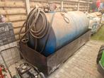 tank met lekbak, Ophalen