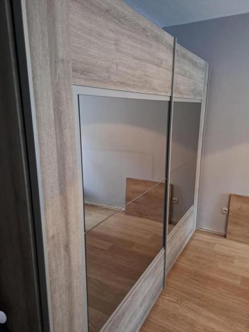 Kleerkast met schuifdeuren in perfecte staat, Ophalen, 200 cm of meer, Met hangruimte, Zo goed als nieuw