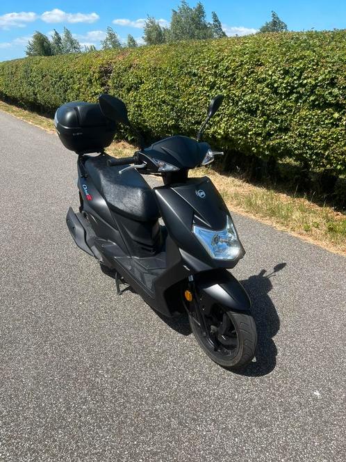 Scooter orbit 3 Euro 5 A Klasse 35Km/u, Fietsen en Brommers, Scooters | SYM, Zo goed als nieuw, Orbit, Klasse A (25 km/u), Benzine