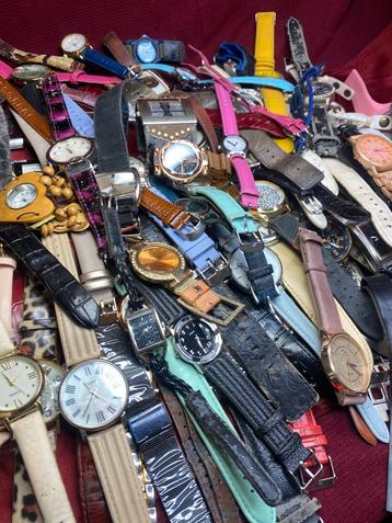 Lot Oude Horloges - Diverse Merken & Materialen beschikbaar voor biedingen